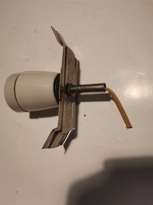 Ceramiczna oprawka żarówki PRL