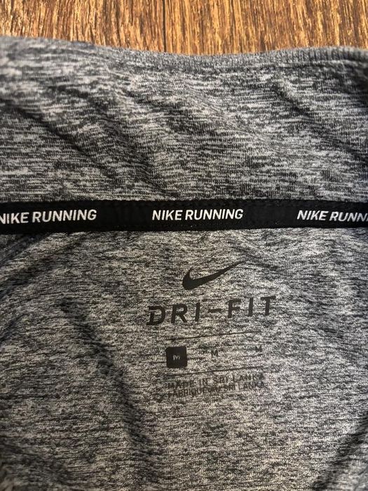 спортивна кофта мастерка  рашгард nike оригінал