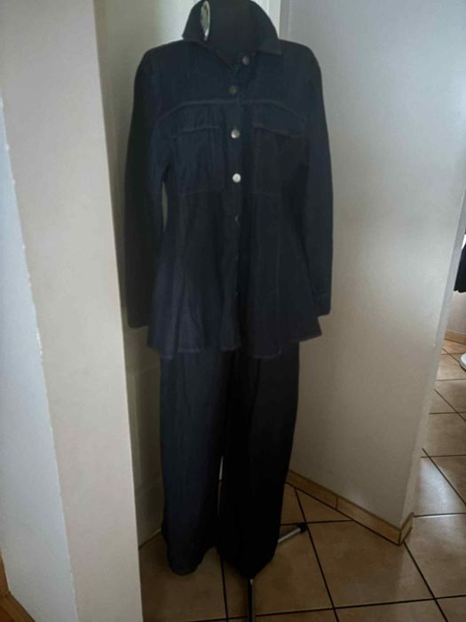 Komplet damski jeansowy piekny nowy