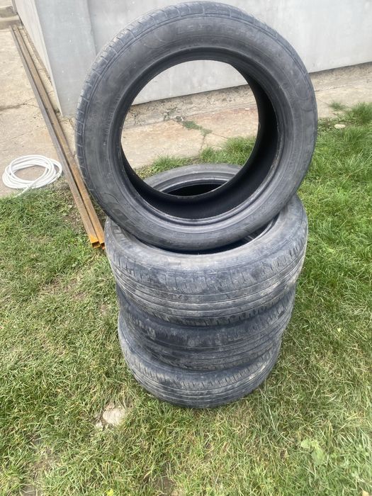 Продам літню резину 205/55 R16