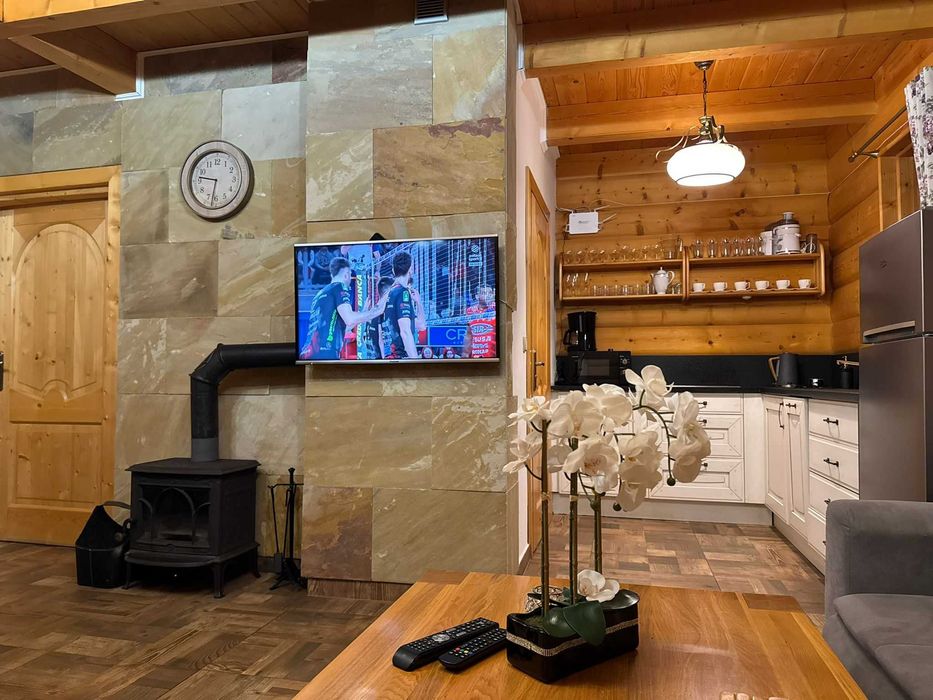 Dom z bali w pięknej okolicy | Sauna i jacuzzi, Quady