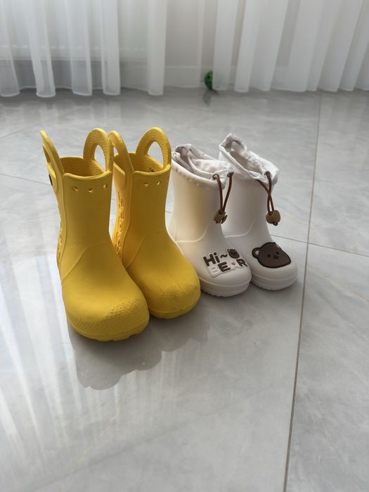 Чобітки на весну 25р Crocs 9 ,білі 24р