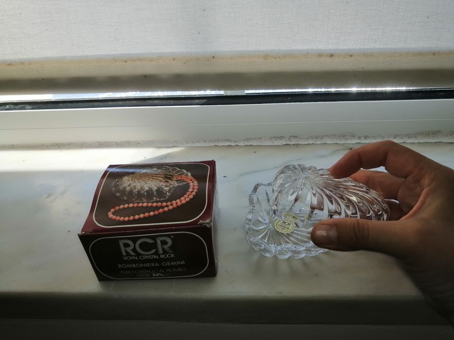 Guarda jóias em cristal RCR