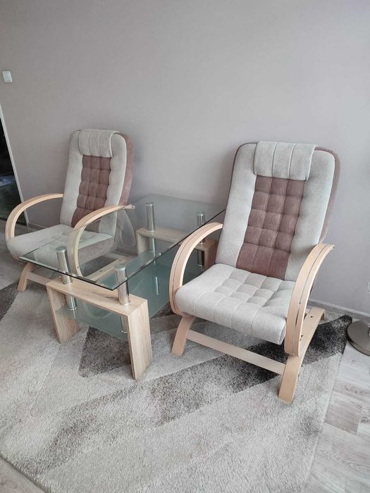 Zestaw Mebli: Dwa Fotele + Szklana Ława