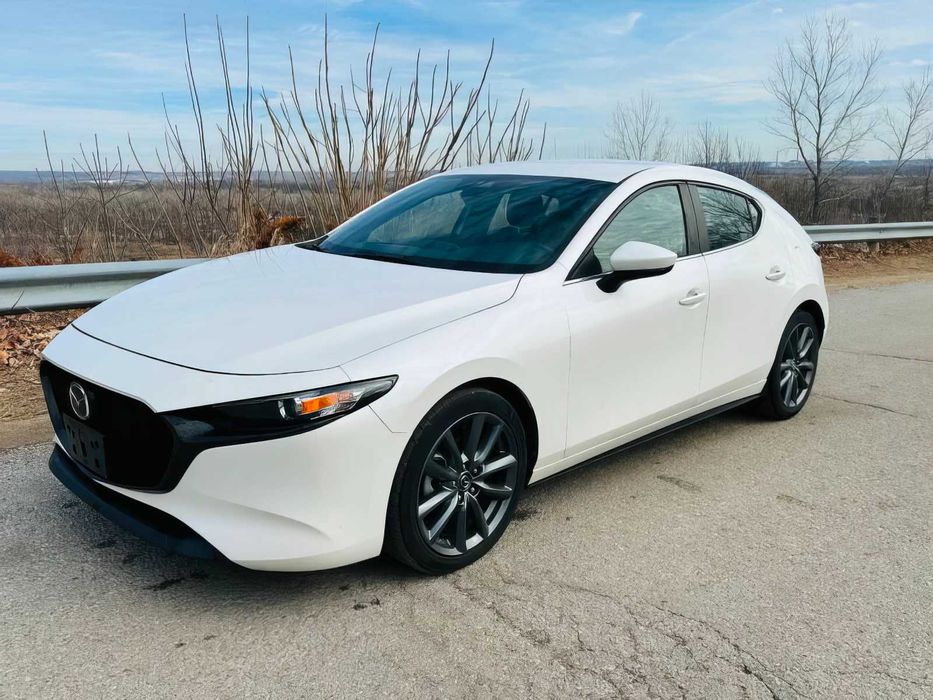 Mazda 3 Preferred      2019