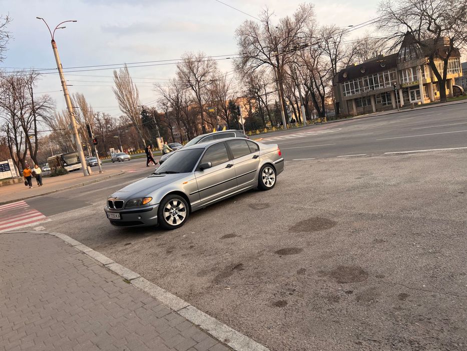 БМВ Е46 стоїть на Українській реєстрації тимчасовий тех талон