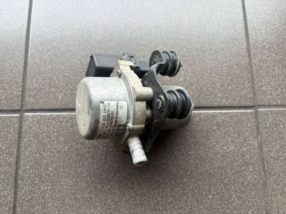 POMPA VACUUM HAMULCÓW VW AUDI SEAT SKODA 1J0612181D
