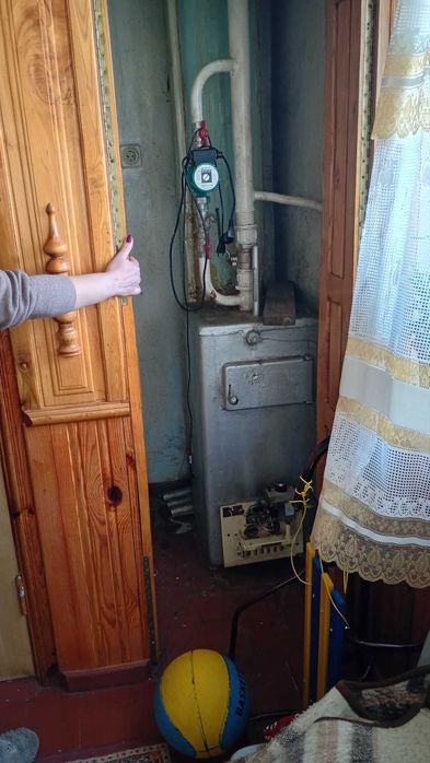 Цегляний будинок з утепленням в смт Гребінки, 15 соток