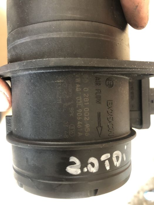 Розходомір повітря Датчик потока воздуха Audi Skoda Seat Vw  2.0 TDI