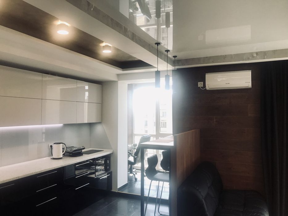 Lux-студія з видом на Дніпро в ЖК Рівер Парк