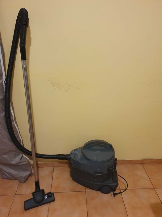 odkurzacz pioracy philips triatlon