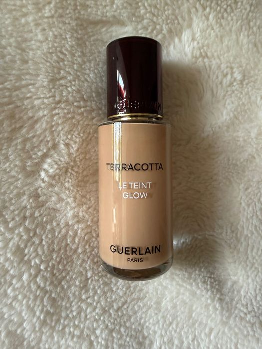 Guerlain Le teint Glow podkład 3N