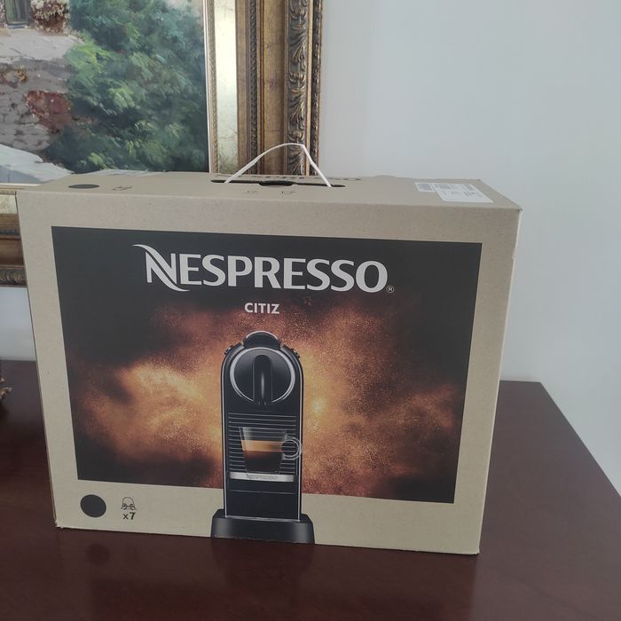 Máquina de café Nespresso Citiz Black
