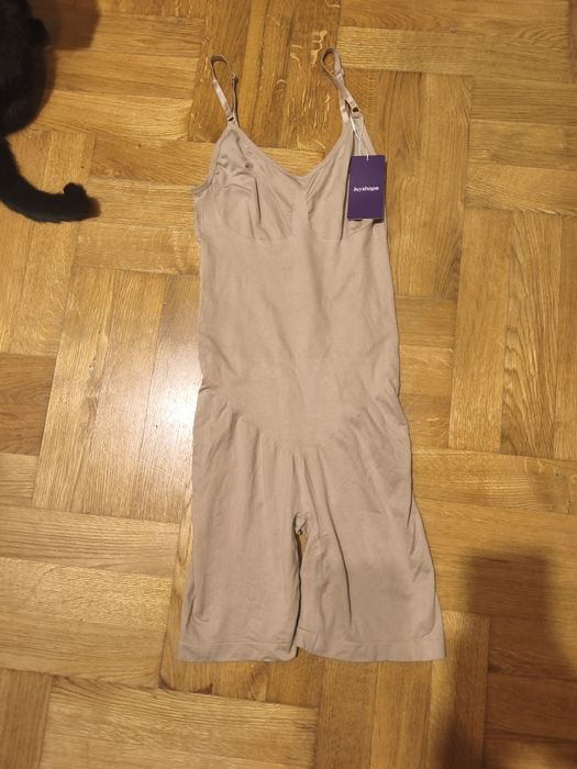 Modelujące body Heyshape XL nowe