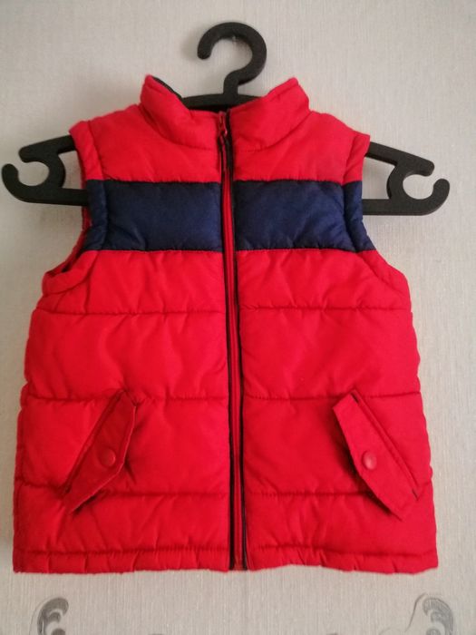 2 безрукавки. Жилетка дитяча, безрукавка детская