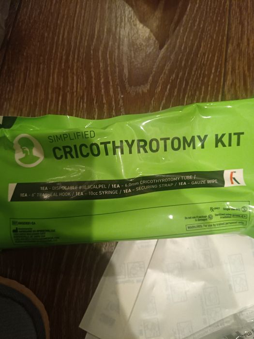 Набор для крікотереотомії