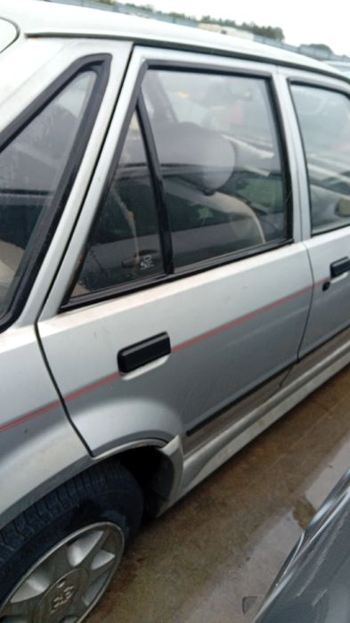 Porta trás direita FORD Escort 86 (IV) Express (AVF)