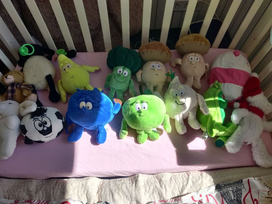Игрушки овощи, разные игрушки, продам лот