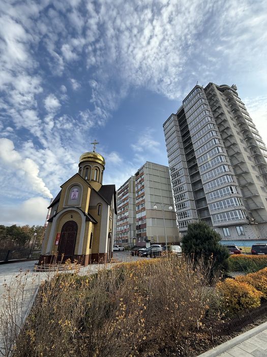 Продам квартиру Песочин