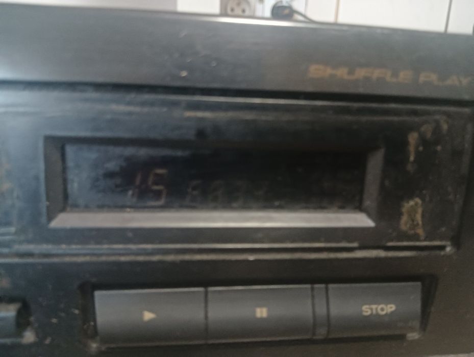 TEAC CD -P1100 compact Disc