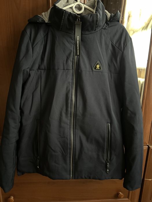 Куртка чоловіча осіння 52 розмір
