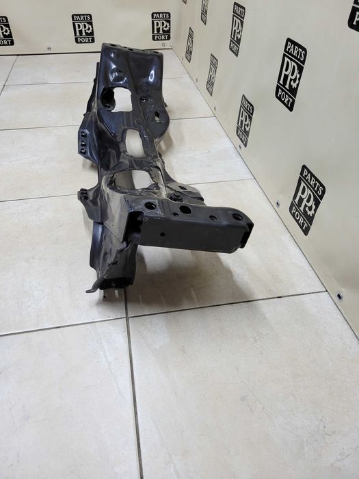 Підрамник передній подрамник Subaru Forester SL 2024 2025 2026