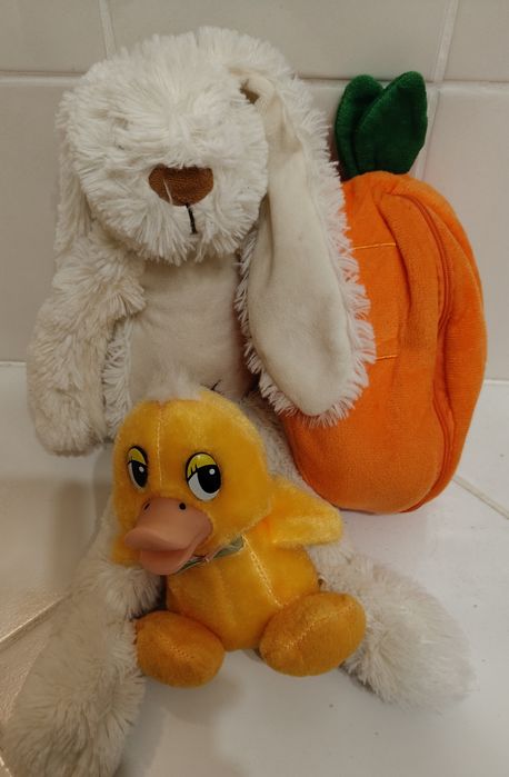 Zając, kaczka. przytulanki, maskotki