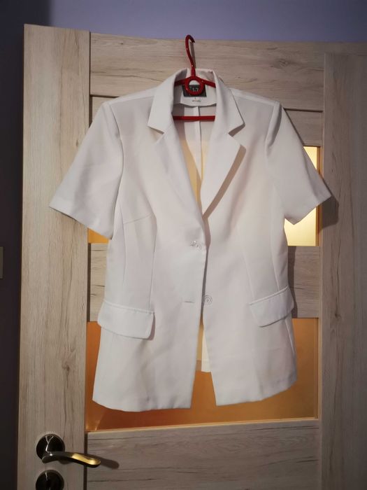 Biały elegancki żakiet L 40