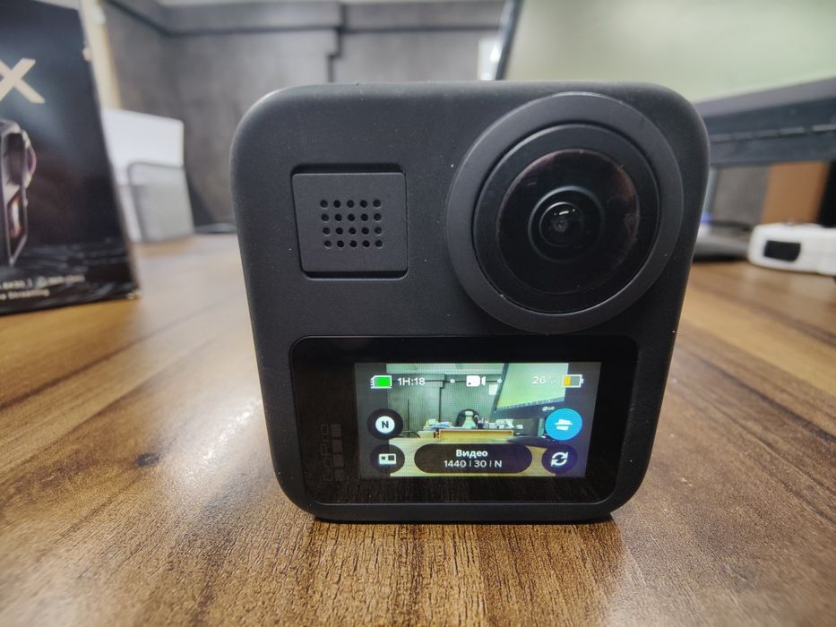 GoPro Max + 64Gb + монопод 2м