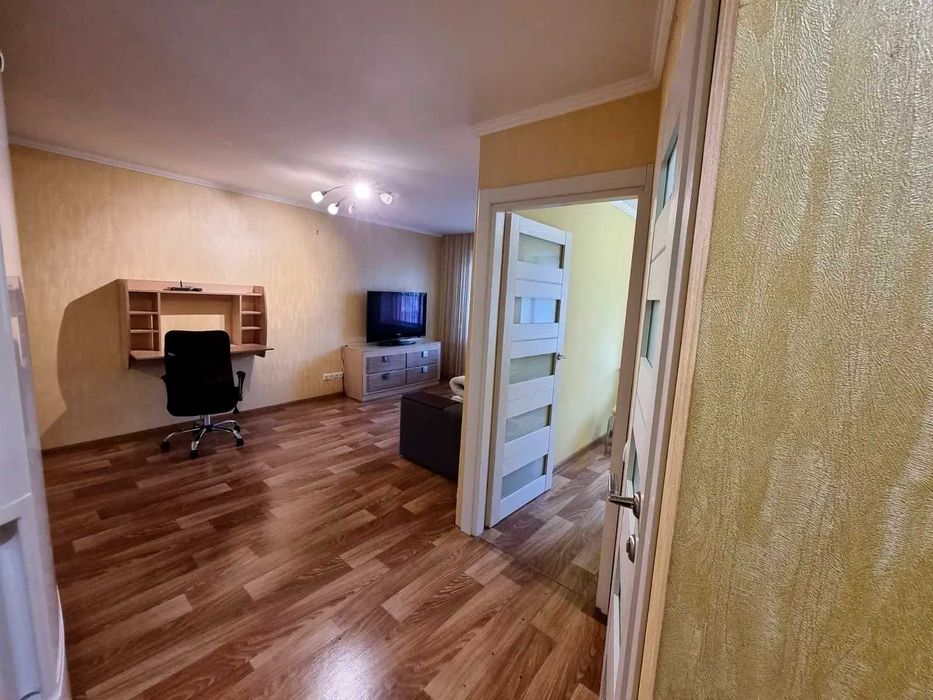 Оренда 1-кімнатної квартири, площа — 32 кв.м,Петра Ніщинського, Київ!