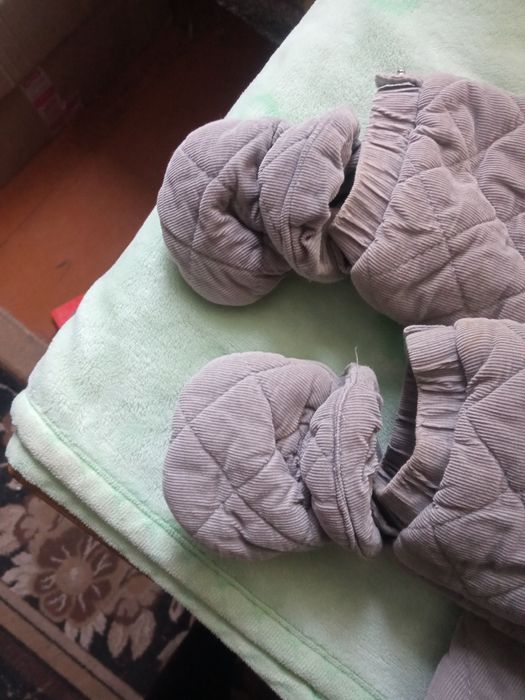 Продаю осінній комбінезон