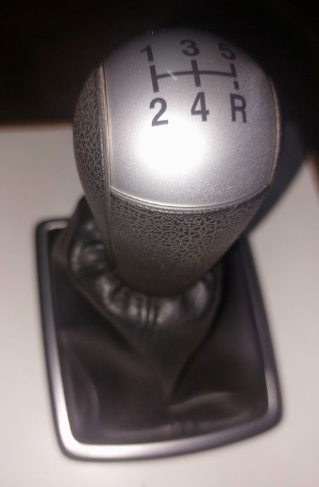 Moca de velocidades Ford Focus