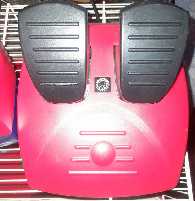 Vendo volante e pedais mario kart para Nintendo switch