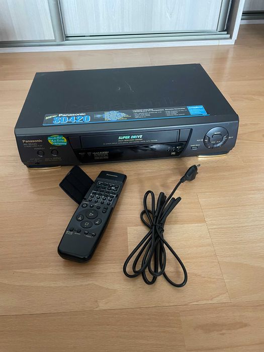 Magnetowid VHS Panasonic SD 420