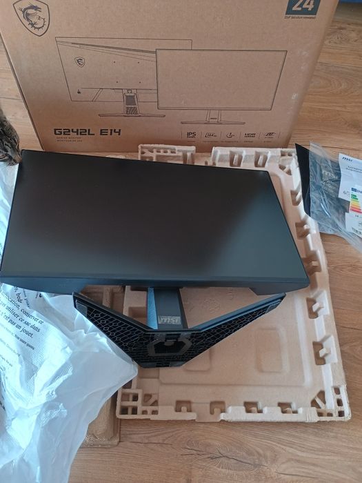 Monitor 24  MSI G242L E14