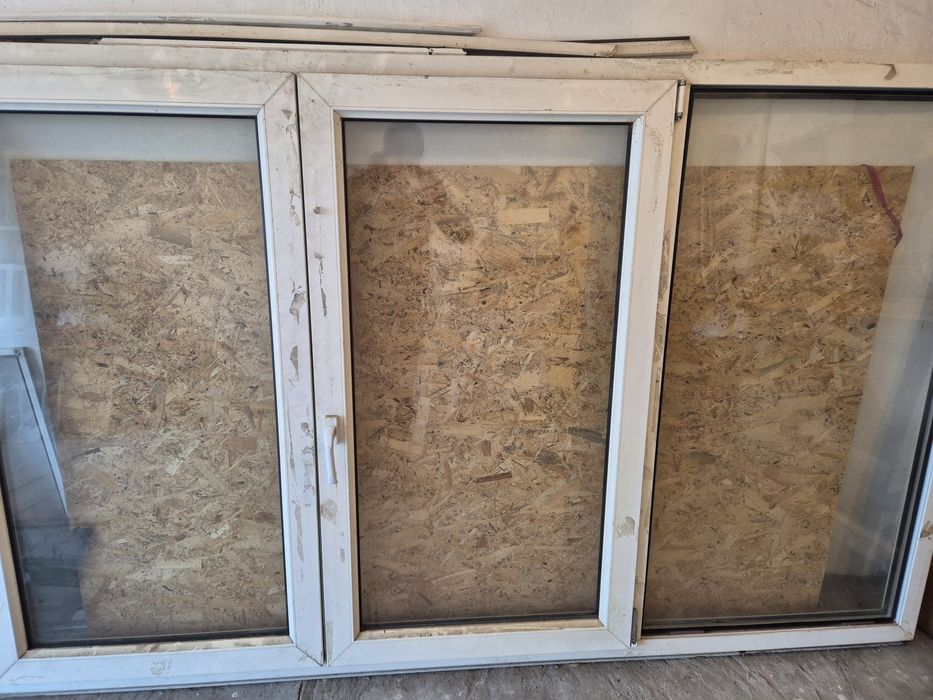 Окно балкона б/у