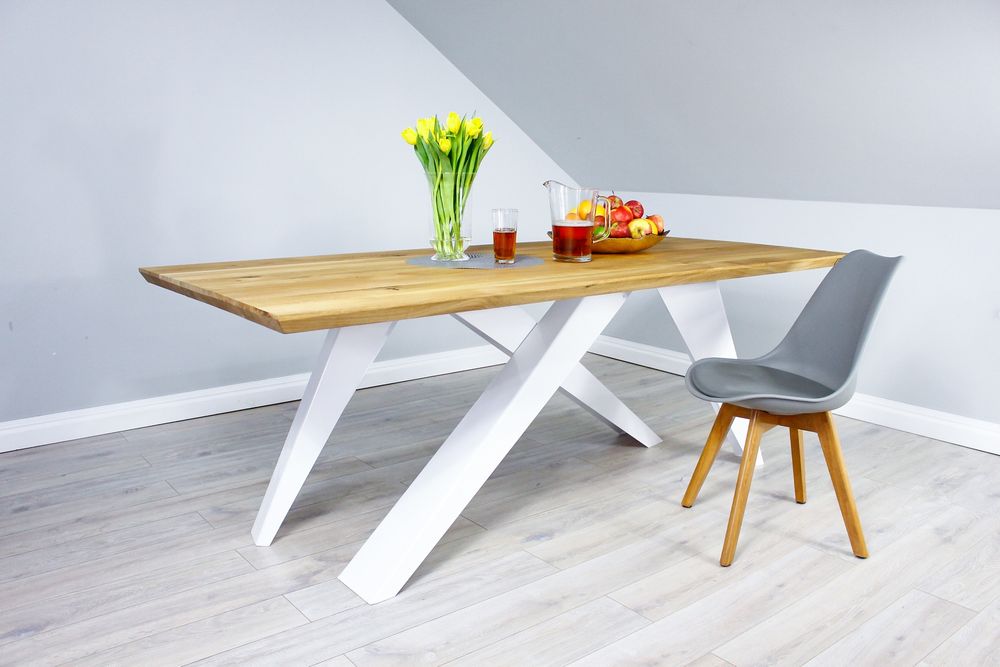 Nowoczesny stół z litego drewna Dąb  dębowy Jesion podstawą stalowa