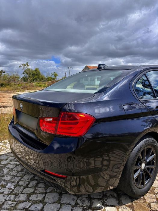 BMW 318d Diesel 2012 Excelente Estado