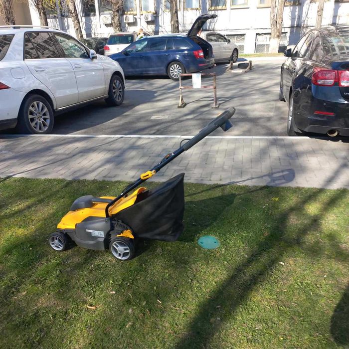 Газонокосарка "Штіга" 4000грн