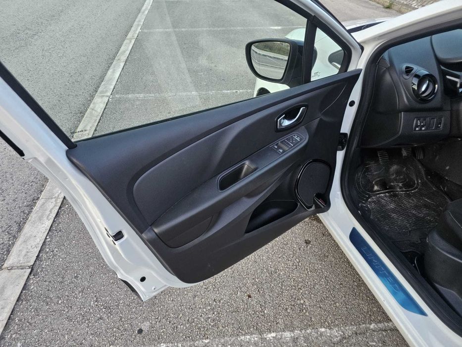 Renault Clio 0.9 Limited