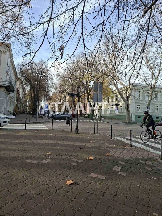 1 комнатная квартира на Дерибасовской