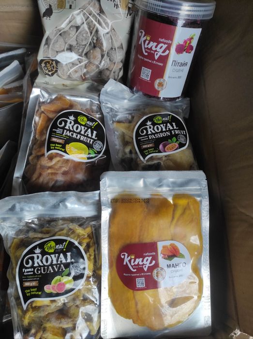 Макадамія/пекан/кедровий та інші горіхи в скорлупі та без,гуртові ціни