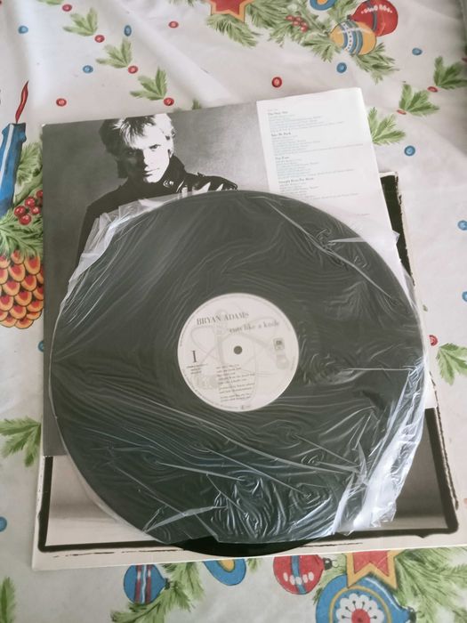 LP, Bryan Adams