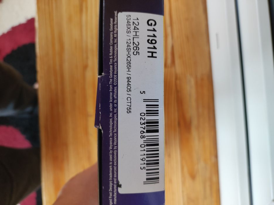 Продається ремінь ГРМ, автолампи 12v , 24v