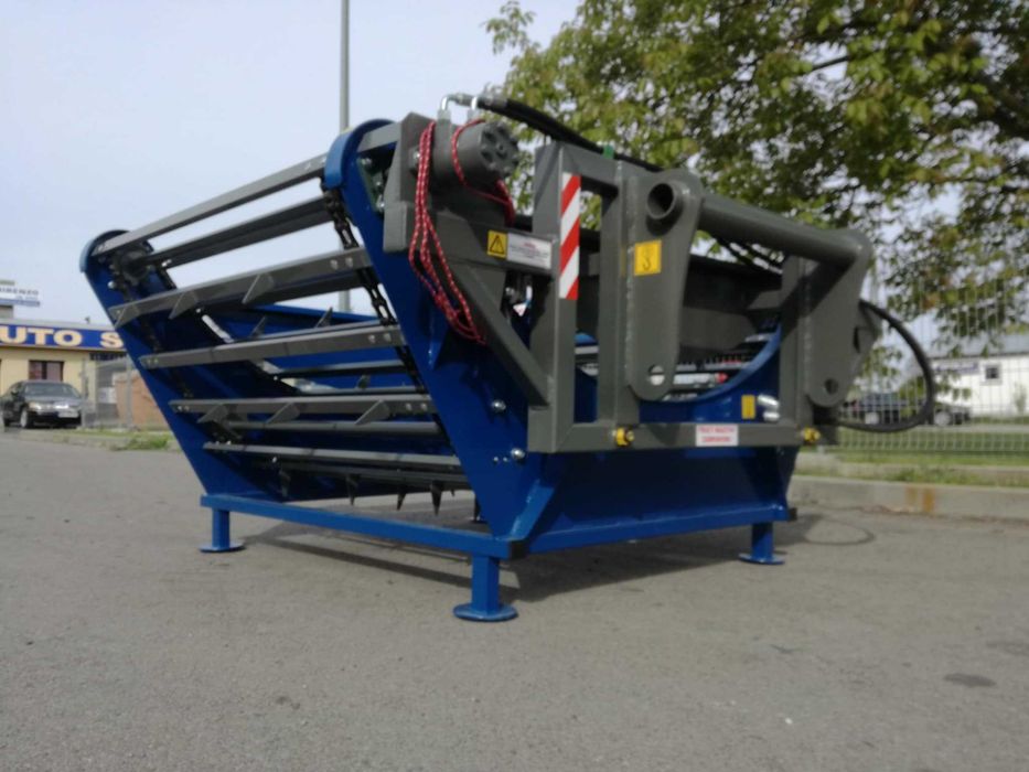 Rozwijarka bel, ścielarka, paszowóz