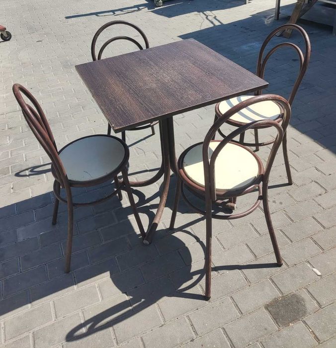 3 Conjunto mesas + cadeiras - LIQUIDAÇÃO