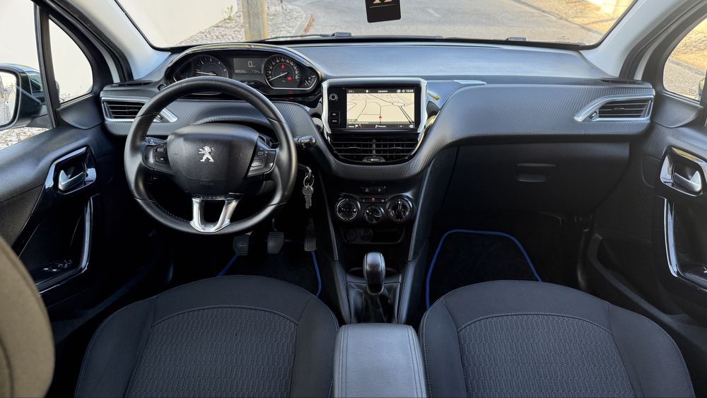 Peugeot 208 1.6 HDi Style•193000Km