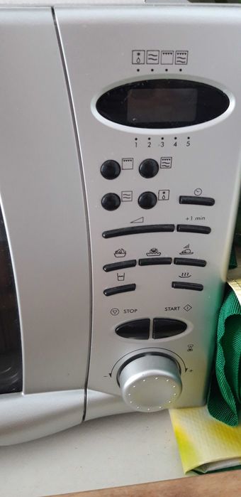 Microondas de embutir