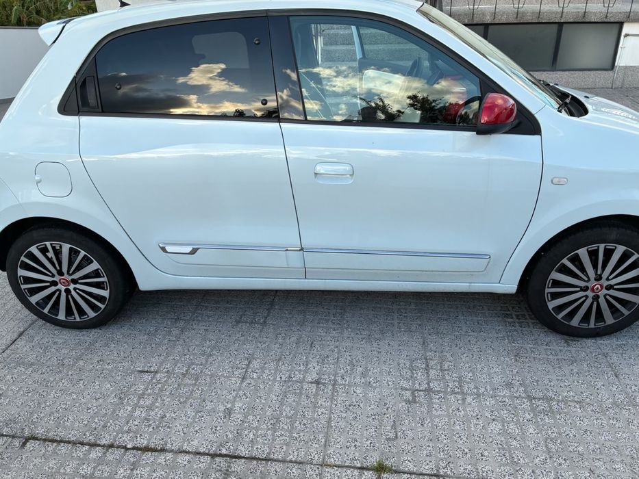 Renault Twingo 0.9 TCe Le Coq Sportif (2020) | Nacional | Como Novo – 27.000 km