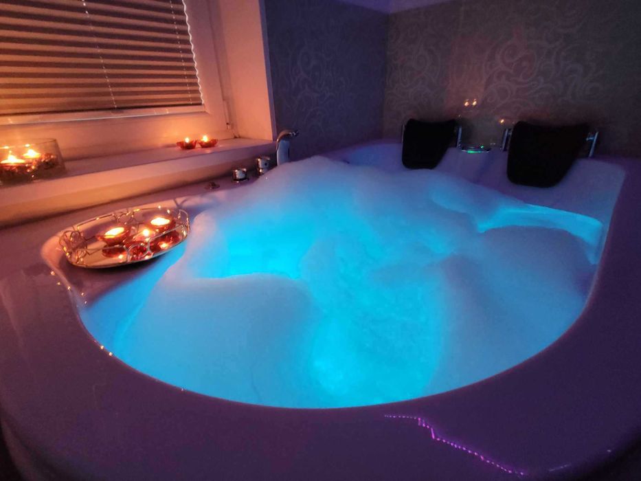 Apartament z jacuzzi